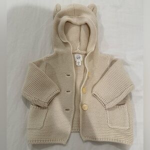 Gap Kids off-white sweater